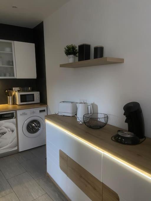Gite Comme Chez Soi Ducey Les Cheris ภายนอก รูปภาพ