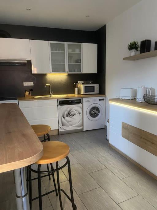 Gite Comme Chez Soi Ducey Les Cheris ภายนอก รูปภาพ